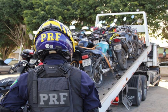 PRF realizou prisões e abordagens nas rodovias federais