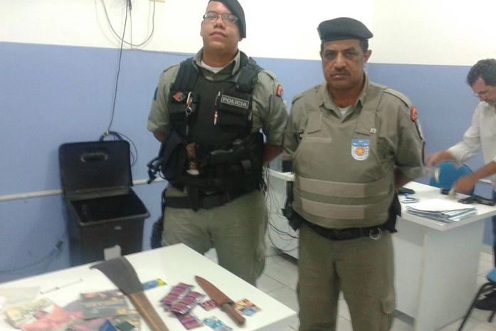 Policiais participaram de operação para prender o acusado (Foto: Conselho Tutelar)