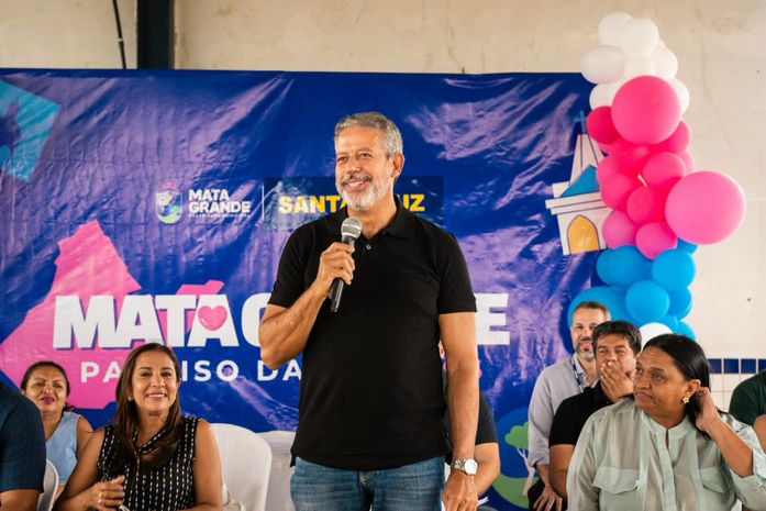 Pré-candidato ao Senado, Arthur Lira reúne ampla base política no Sertão e reforça investimentos estruturantes