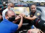 Adesivaço de Alfredo Gaspar reúne milhares de carros e muitos populares