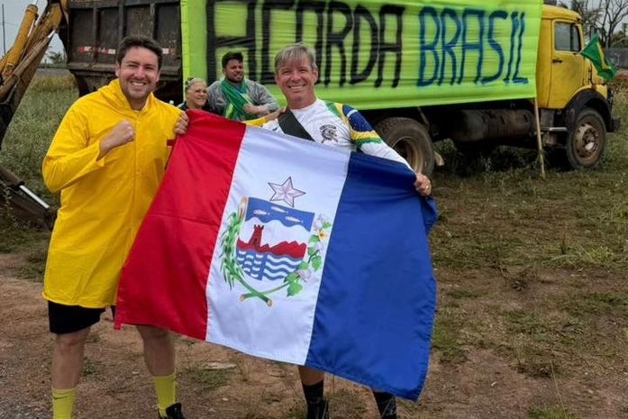 Cabo Bebeto é o único parlamentar estadual de Alagoas presente em caminhada rumo a Brasília