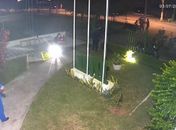 Técnico do IML impede agressão durante confusão entre homens que fariam exame de corpo de delito; veja vídeo