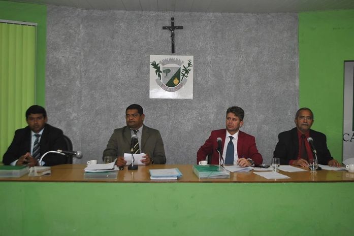 Vereadores arapiraquenses retornam atividades após recesso