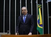 Projeto que garante mais segurança para veículos de aplicativo e táxis de Alfredo Gaspar avança na Câmara dos Deputados