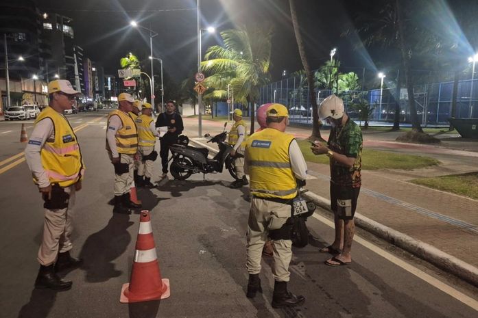 Ronda no Bairro intensifica ações preventivas na orla de Maceió e no Francês