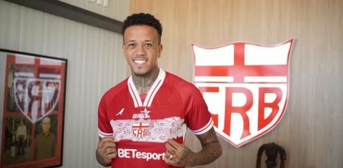 Zagueiro Luizão, do CRB, é vítima de injúria racial em jogo contra o Operário-PR em Ponta Grossa