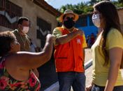 Prefeito Gilberto Gonçalves participa do início das ações do projeto Viva Nossa Gente, na comunidade da Biquinha em Rio Largo
