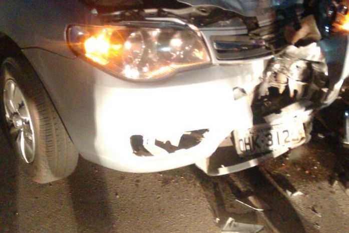 Colisão entre carro e motocicleta deixa grávida ferida em Teotônio Vilela