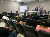 Reunião contou com a presença de secretários e representantes da comunidade da orla lagunar. 