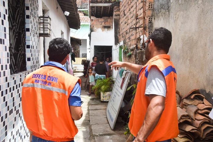 Defesa Civil faz vistorias em casas de Bebedouro