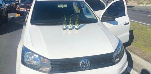 Vídeo: motorista embriagado e portando "cervejas" é preso fazendo zigue-zague na orla