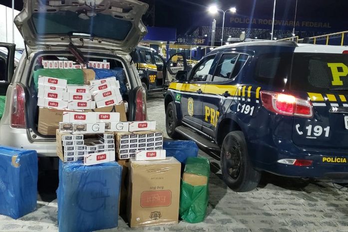 Mais de mil pacotes de cigarros contrabandeados são apreendidos pela PRF, na BR 104