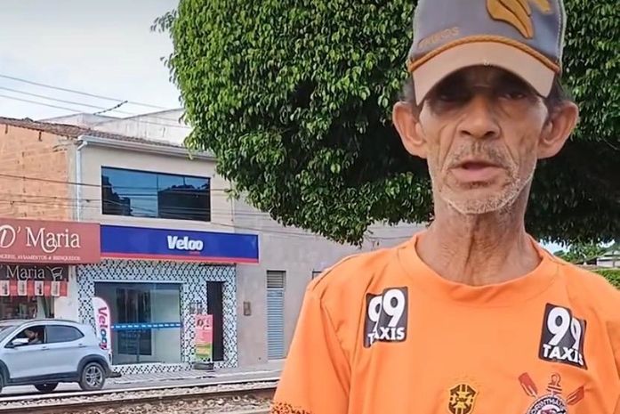 Idoso clama por não poder contar com apoio da Prefeitura para manter mais de 70 animais abandonados