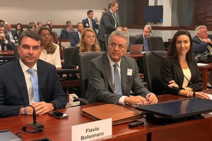 Flávio defende Pix, mas ataca Lula e STF em audiência sobre tarifas nos EUA