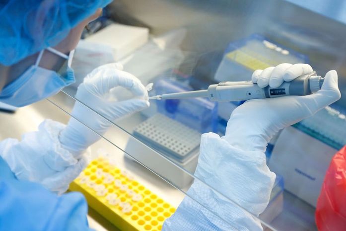 Rússia inicia transferência tecnológica para produzir vacina no Brasil