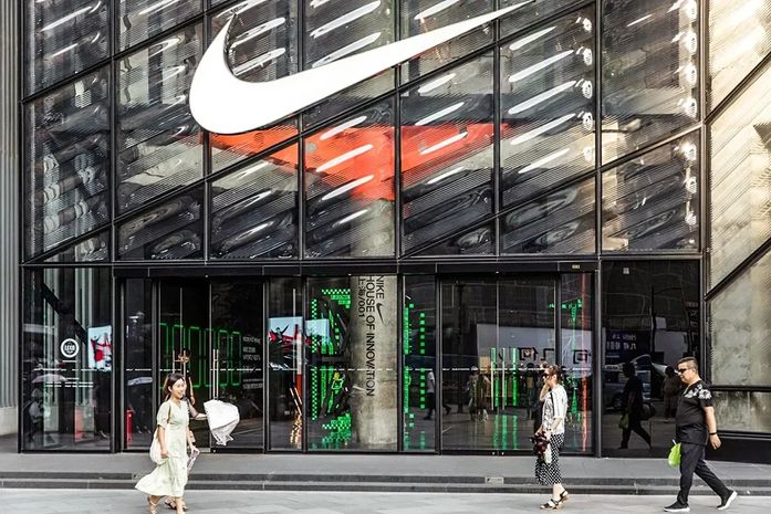 Tênis de R$ 2,6 mil apresenta defeito e Nike é condenada a indenizar cliente em Maceió