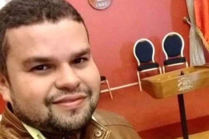 Ismael foi visto nesta terça-feira (23)