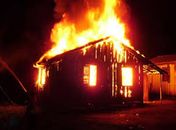 Incêndio em residência