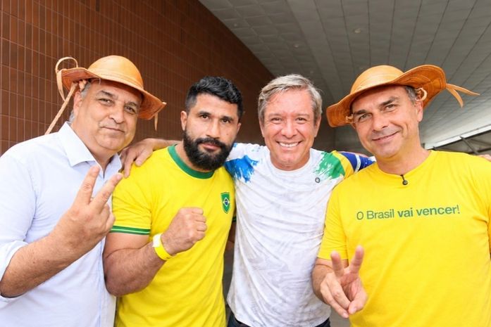 Deputado Fabio Costa convoca alagoanos para o Bloco do 22 em Maceió