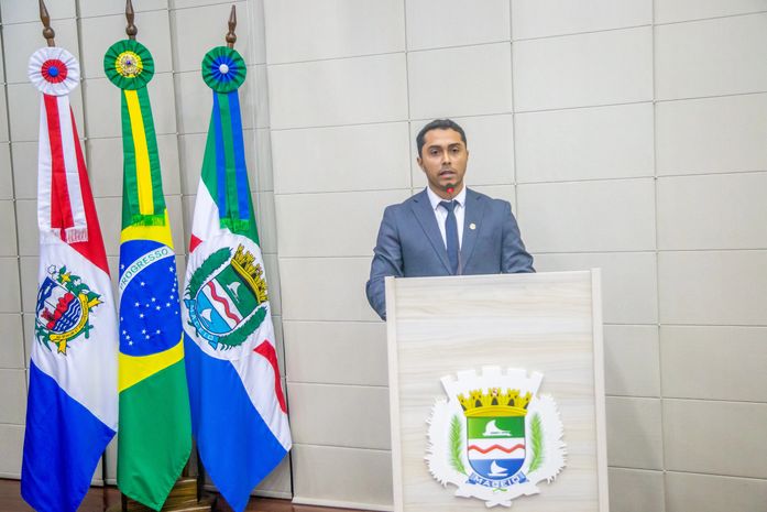 Vereador David do Emprego denuncia furtos em imóveis abandonados e critica descaso com segurança em Maceió