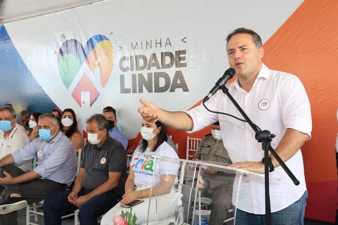 Renan Filho anuncia recursos para urbanização da orla lagunar de Lagoa da Canoa