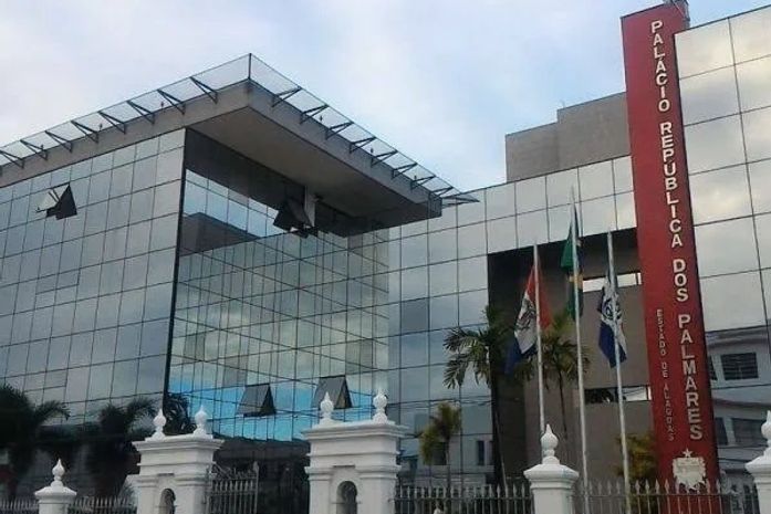 Mal avaliados: Governo Paulo Dantas está insatisfeito com secretários do PT