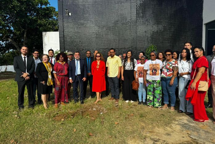 Caro procurador-geral de justiça, Lean Araújo é hora de continuarmos o plantio de Baobás. Topa o desafio?