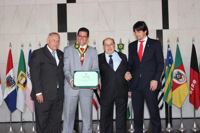 Jardel Aderico foi um dos condecorados com a Medalha do Mérito Legislativo de 2014