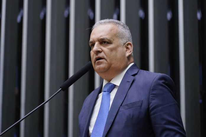 Contra aumento de gastos no STF, Alfredo Gaspar é o único da banca de Alagoas que vota contra urgência de projeto