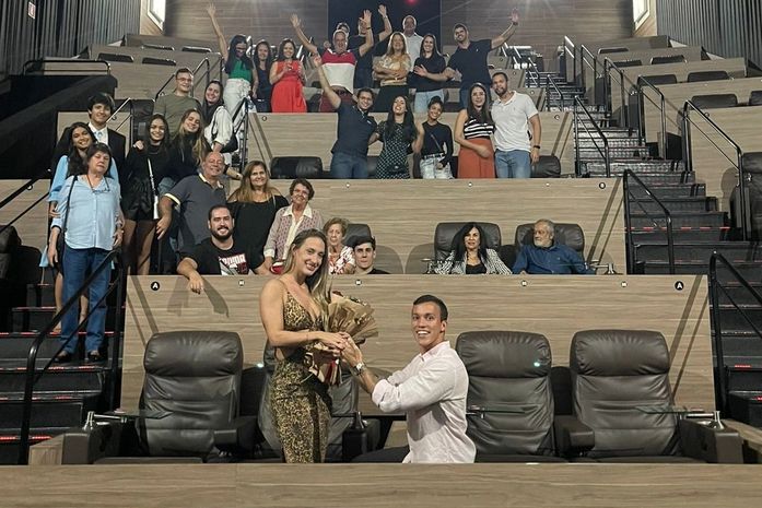 Delegado alagoano vira “artista de cinema” para fazer pedido de casamento