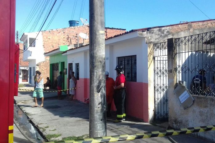 Área foi isolada (Foto: Guilherme Carvalho Filho)