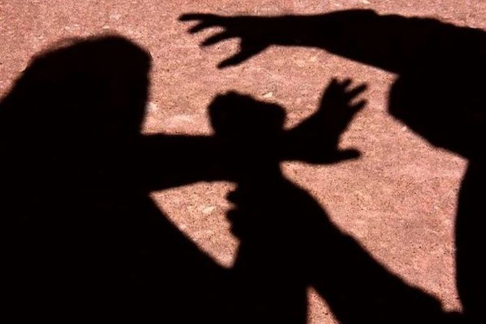 É a segunda vez que Fabiana, moradora de rua é estuprada. Da primeira vez mataram sua filha, de 13 anos.