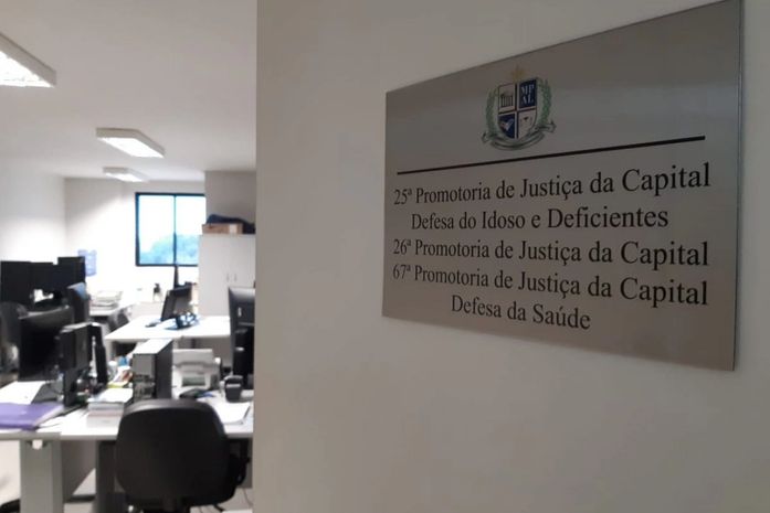 MP recomenda que Secretaria faça busca ativa de idosos que não podem procurar os locais de vacinação 