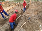 Prefeitura de Arapiraca inicia obra de esgotamento sanitário no bairro Jardim Tropical