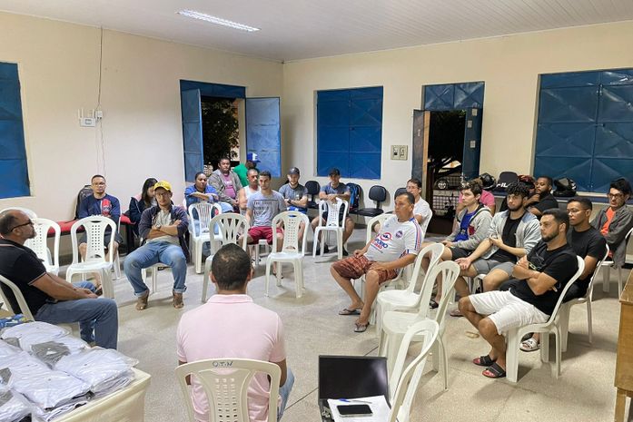 Prefeitura de Delmiro Gouveia entrega novo fardamento e materiais para a Orquestra Ten. José Nicácio de Souza 