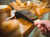 Quão difícil é conseguir uma máquina de cartão?