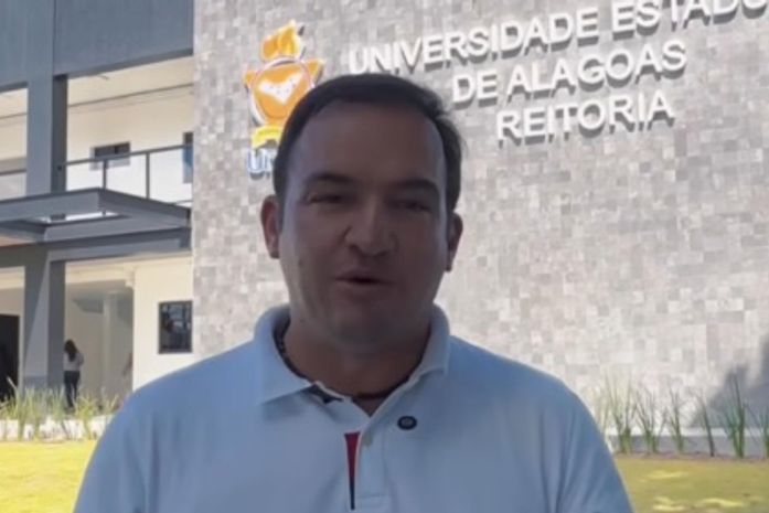Deputado André Silva acompanha posse de 127 professores da UNEAL e entrega da reitoria reformada