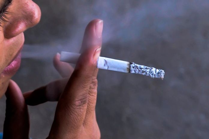 OMS lança campanha para ajudar fumantes a deixar o hábito