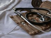 Alagoas registrou 267 casos de violência contra médicos em ambiente de trabalho nos últimos 10 anos
