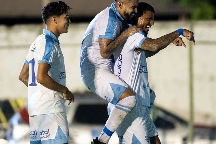 Alagoano: Líder, CSA escala time misto e fica no empate diante do Coruripe