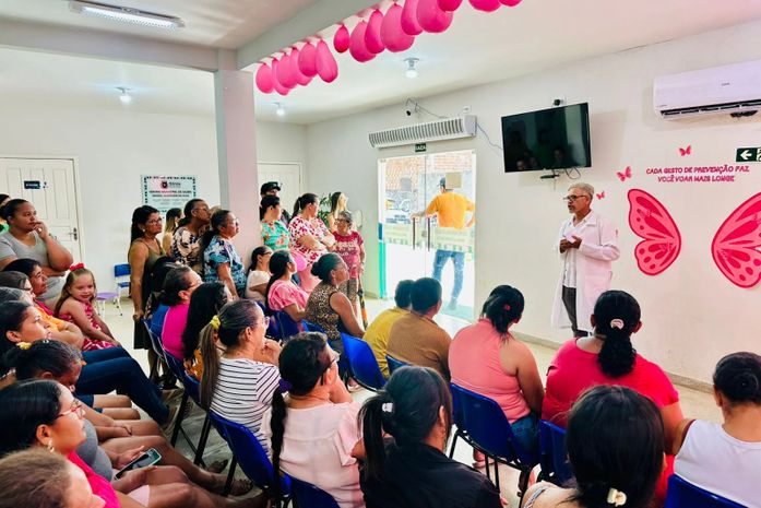 Outubro Rosa: mulheres e homens devem estar atentos aos sinais do câncer de mama, diz especialista durante ação em Girau do Ponciano