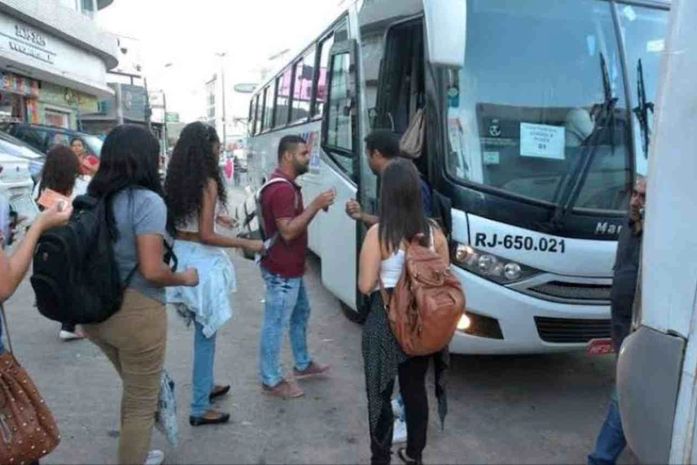 Preço alto das passagens pode fazer estudantes universitários, de União dos Palmares, abandonar estudos-afirma Anthony Albuquerque