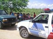 Polícia colhe pistas do assassino. (Foto: Wadson Correia)