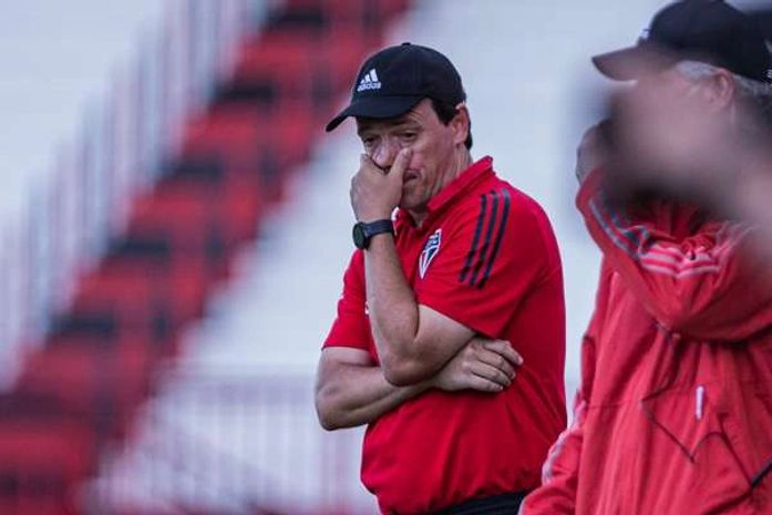 Em crise, São Paulo confirma saídas de Diniz, Raí e mais 3