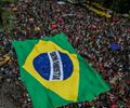 Protesto nas ruas e patifaria na política