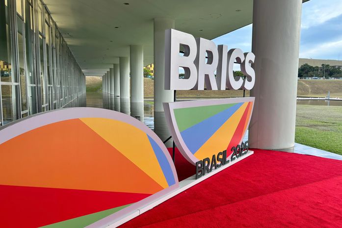 Senadora Dra. Eudócia preside sessão sobre mulheres e crise climática no Fórum do BRICS e reforça defesa da vacina contra o câncer