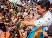 JHC prestigia Pinto da Madrugada, exalta encontro de gerações e força cultural no maior bloco à beira-mar do Brasil