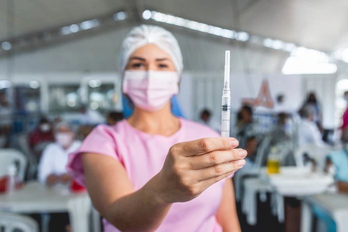 Vacinação para adolescentes sem comorbidades também é suspensa em Maceió