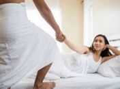 Varíola dos macacos: órgão americano recomenda que pessoas façam sexo vestidas