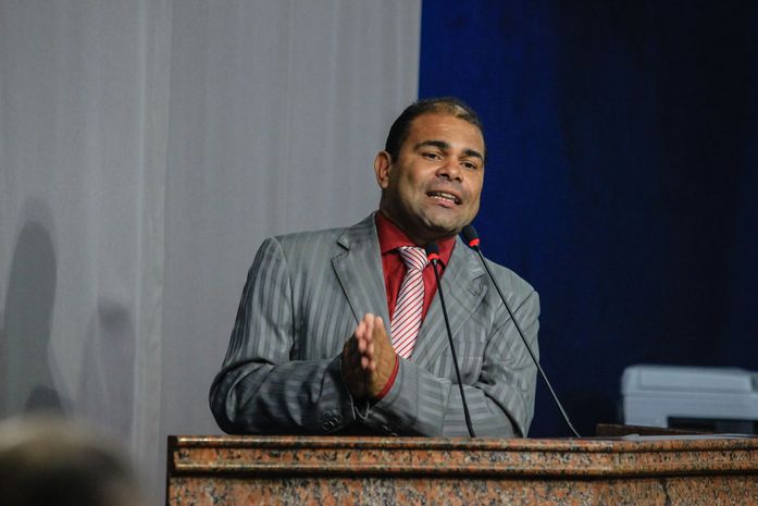 Quem matou o vereador Silvânio Barbosa, a política ou a homofobia?